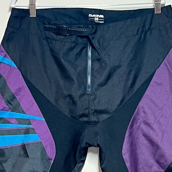 NWOT Dakine Descent Short- Mountain Bike Shorts Sz 36 - Picture 5 of 8